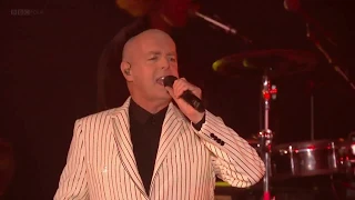 Pet Shop Boys - Se a Vida é (Radio 2 Live in Hyde Park #2)  ▾