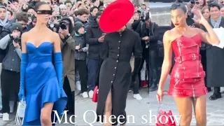 Alexander McQueen show 2023/2024 what people are wearing guest arriving and exiting #vogue #fashion