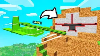 Becoming A STUNT PILOT In MINECRAFT! (Learn To Fly)