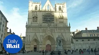 Bells ring out across France in solidarity with Notre-Dame