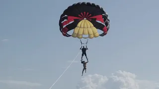 PARASAILING BEHIND THE ANIMAL - Goes horribly