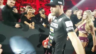 Maciej Kazieczko KSW 76 wejście do klatki