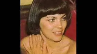 Mireille Mathieu - Et l'amour va mourir