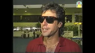 Brilliant leadership. Imran Khan all class leading Pakistan to victory over Australia ODI Feb 1990