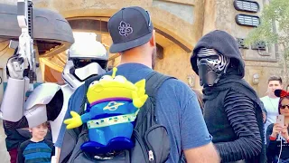 Star Wars Kylo Ren Interrogates Toy Story Alien Guy at Galaxy's Edge