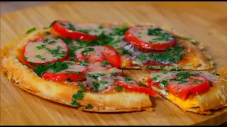 Tortilla Pizza in 5 minutes! Easy, tasty and fast recipe!