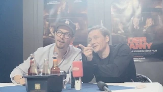 Joko und Matthias Schweighöfer  bei der Pressekonferenz zu "Der Nanny"