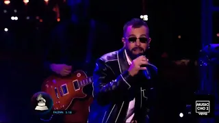 Mike Bahia Ft Greeicy Redon - Latin Grammy 2020 Cuenta Conmigo (En vivo)