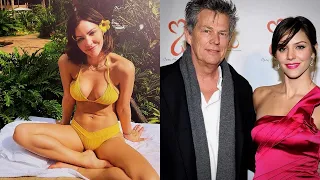 David Foster's Daughters Joke Their Biggest Issue With His Wife Katharine McPhee Is'How Hot She Is'