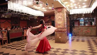 Восточный танец с шалью | Bellydance with double veil | Now we are free | Ayleen