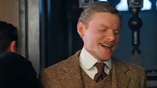 Первая подборка забавных сцен из фильма про Шерлока Холмса
