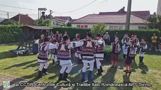 Suită de jocuri populare din jud. Iași.