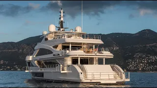 Majesty 140: A Superyacht Tour