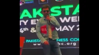 Farhan Saeed singing pyar sufiyana