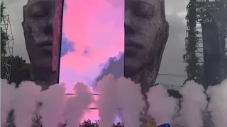 Tomorrowland CORE stealing hearts among the mountains of MEDELLÍN [Mind Against,ANNA,BICEP,Kölsch..]