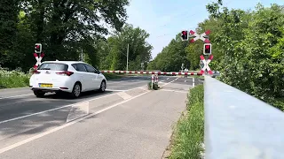 Hüthum trein overweg/railroad crossing (D)