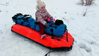 Современные санки-волокуши для зимних походов