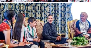الأميرة للا حسناء تستقبل   أطفال القدس  المشاركين  في المخيم الصيفي بالمغرب