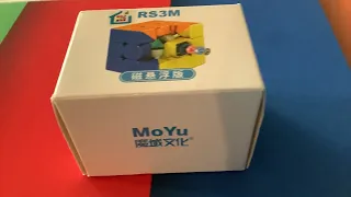 Unboxing the Moyu RS3 M 2021 maglev with corner to core Magnets