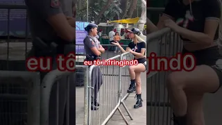 Cantada Jaqueline Santos na policial que foi educada 😍 #shorts