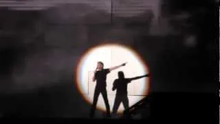 Roger Waters - One of My Turns / Don't Leave Me Now (Live at Engenhão Stadium Rio)