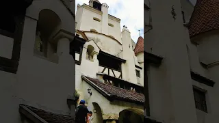 🧛‍♂️Dracula's Crib Tour - Bran Castle in Transylvania 🧛‍♂️#romania #travel #europe #dracula #brasov