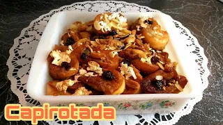 CAPIROTADA con miel de piloncillo. Sabroso postre de la cocina tradicional mexicana. ¡Muy económico!