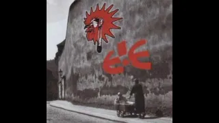 E!E  " Dvacet pe!ecek + Bonus " (2000)