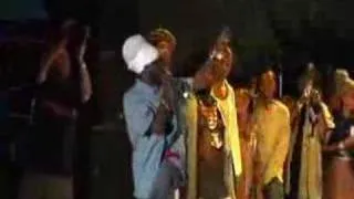 Sizzla - Get to the point  live