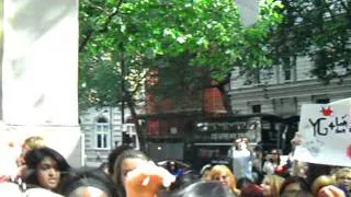 BRING YG TO UK flashmob 9th July 2011