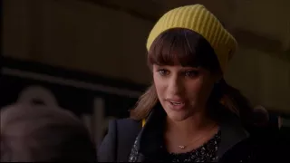 Glee - Rachel Meets Artie At The Subway 5x14