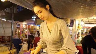 The Most Beautiful Lady In Laos Makes a Delicious Omelet - Laos Street Food