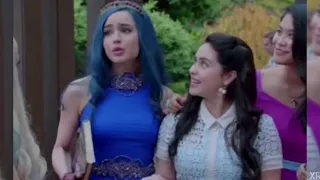 Evie and Carlos Love me like you do descendants 1,2&3