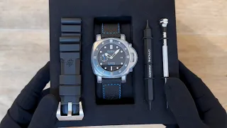 Unboxing the Panerai Luminor Submersible PAM001683