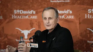 Tennessee HC Rick Barnes Reacts to Homecoming Loss to Texas in Austin