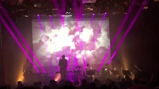 Christian Löffler & Ensemble (feat. Mohna) "Like Water" Live @ Gloria Cologne 24.01.2019