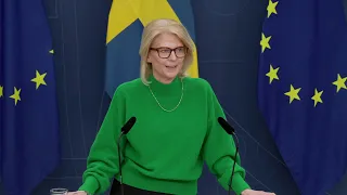 Pressbriefing med finansminister Elisabeth Svantesson om det ekonomiska läget