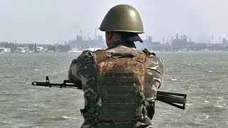 Ukranian army on high alert as pro-Russian militia close in on key port city of Mariupol