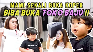 MAMI SEKALI KELUAR KOTA BISA BUKA TOKO BAJU NIH !!! GAK MAIN MAIN BELANJANYAAAA...