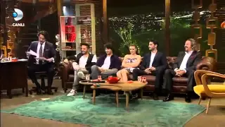 Beyaz Show - 10Milyon Dolarınız Olsa Ne Yapardınız?(Seyirci Anketi)