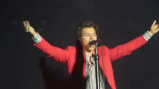 Harry Styles Manchester Arena The Chain Live