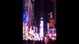 Justin Bieber & Carlos Santana Live at Times Square, NY - New Year's Eve 2012 (12/31/2011)