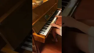 Тима Белорусских- Мокрые кроссы( Piano version)