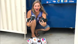 DUMPSTER DIVING- SHE FOUND APPLE IPHONES! IN A DUMPSTER!