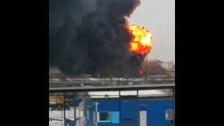 Момент взрыва на складе в Екатеринбурге | E1.RU