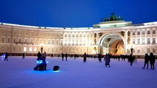ДДТ - "Это всё..." Дворцовая площадь в Санкт-Петербурге, выступает уличный музыкант Николай Музалёв