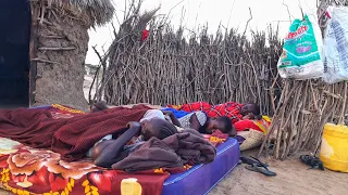 Morning  routine  of African village  Desert 🏜  women