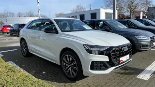 Цены на Audi Q8 и Q5 в Германии. Автосалон Ауди