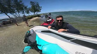 Andando de Jet Ski na Lagoa de Araruama - ARUBINHA