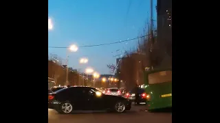 В Екатеринбурге BMW столкнулась с маршруткой | E1.RU